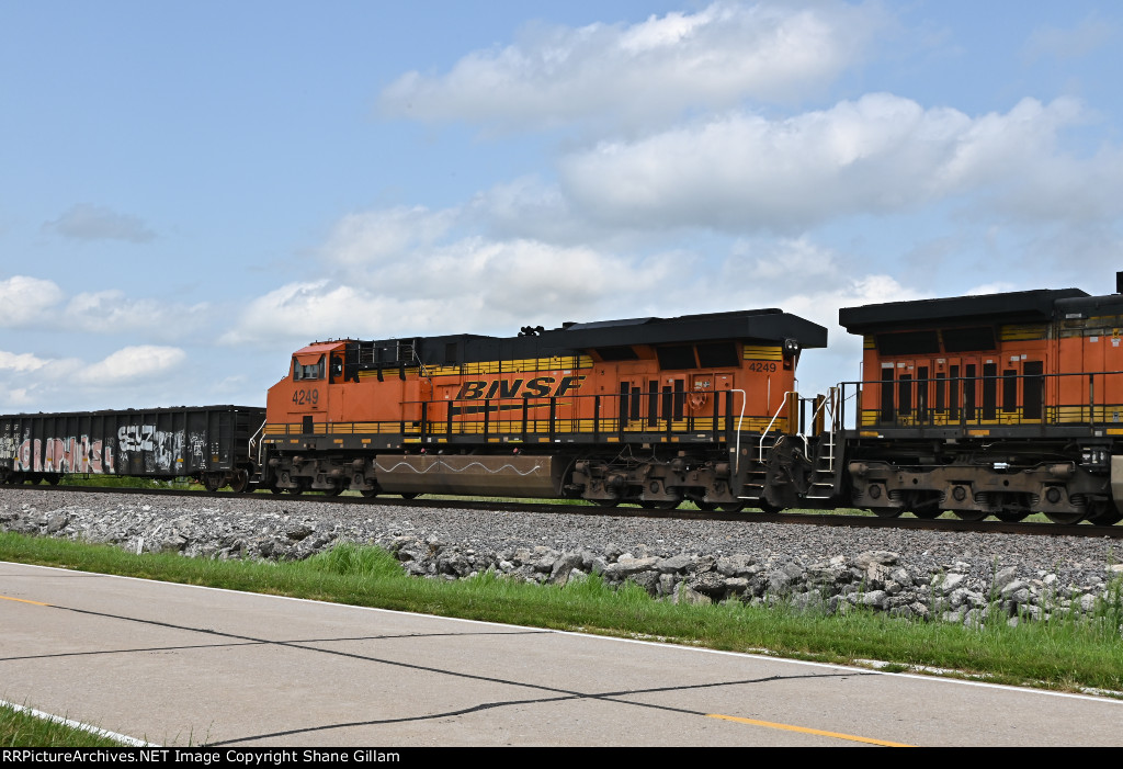 BNSF 4249 Roster